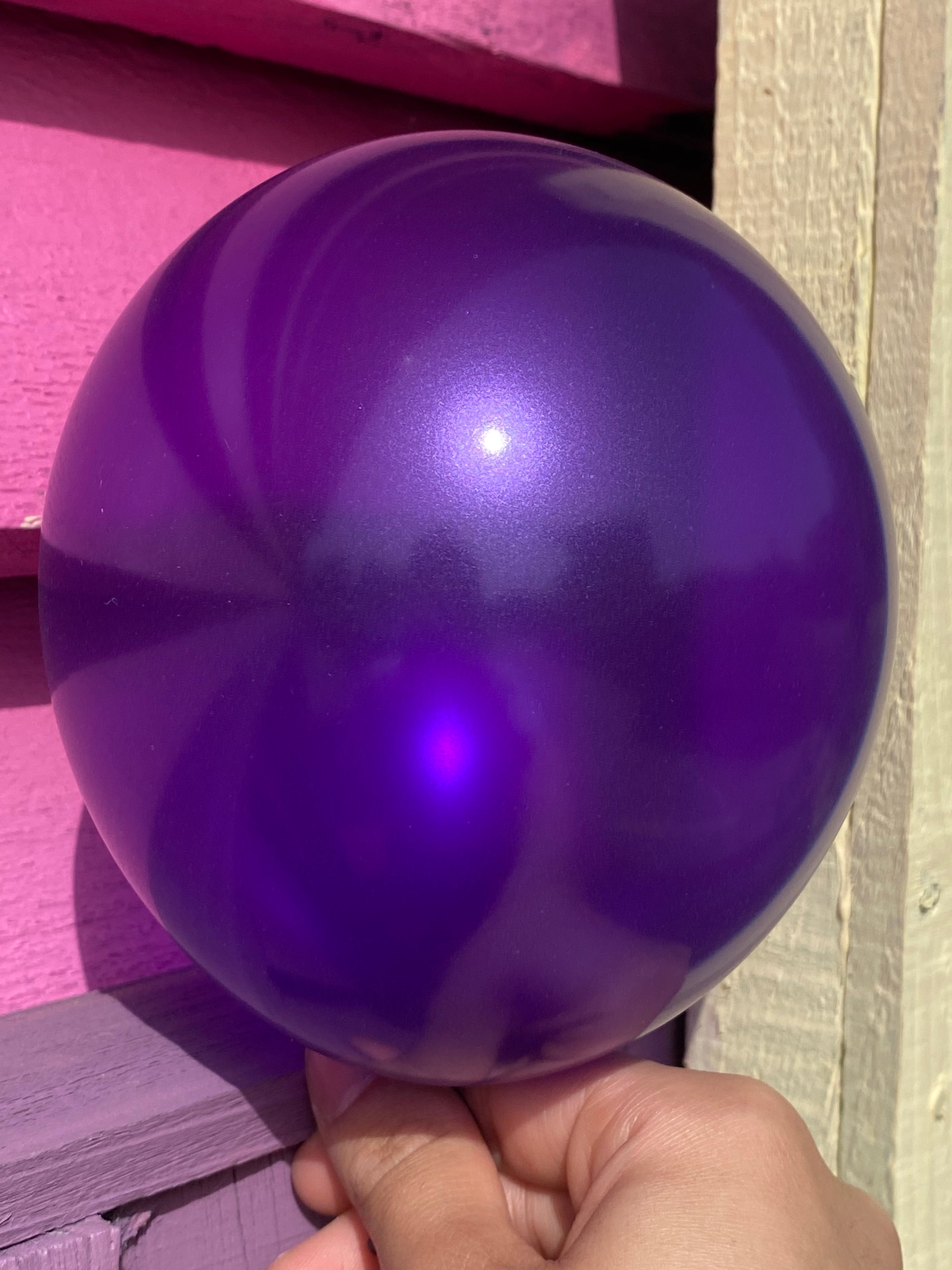 Qualatex Radiant Pearl Quartz Purple