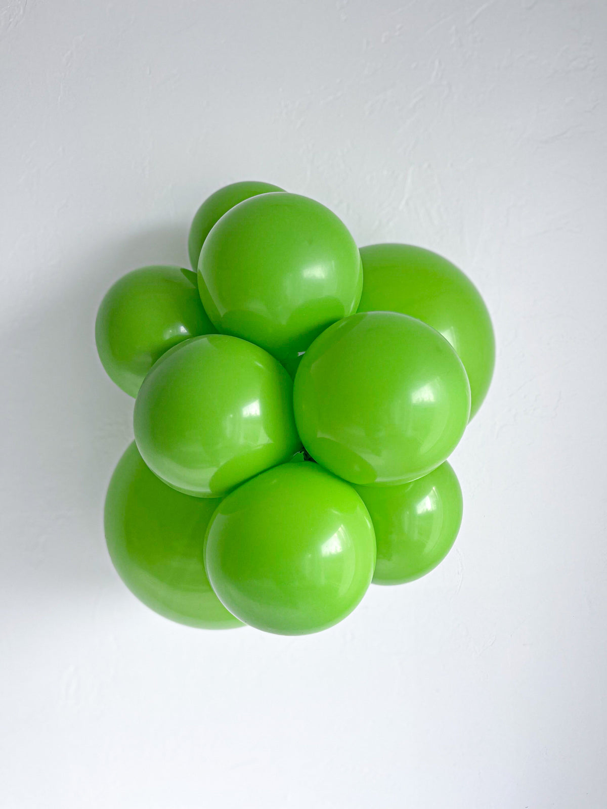 Tuftex Lime Green Modelling Balloons